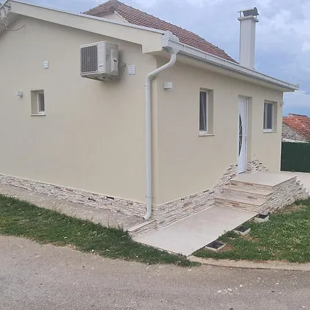 Kuca Za Odmor Toma Ljubuski
