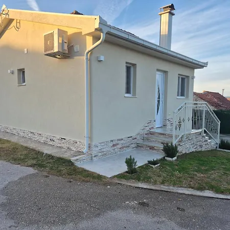 Kuca Za Odmor Toma *